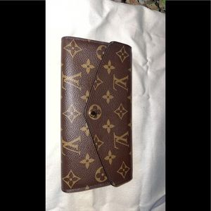 Louis Vuitton clutch